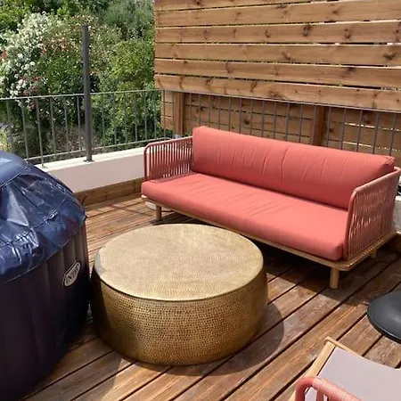 Vakantiehuis A Casa Di L'isai Traditionnelle De Charme. Pietracorbara